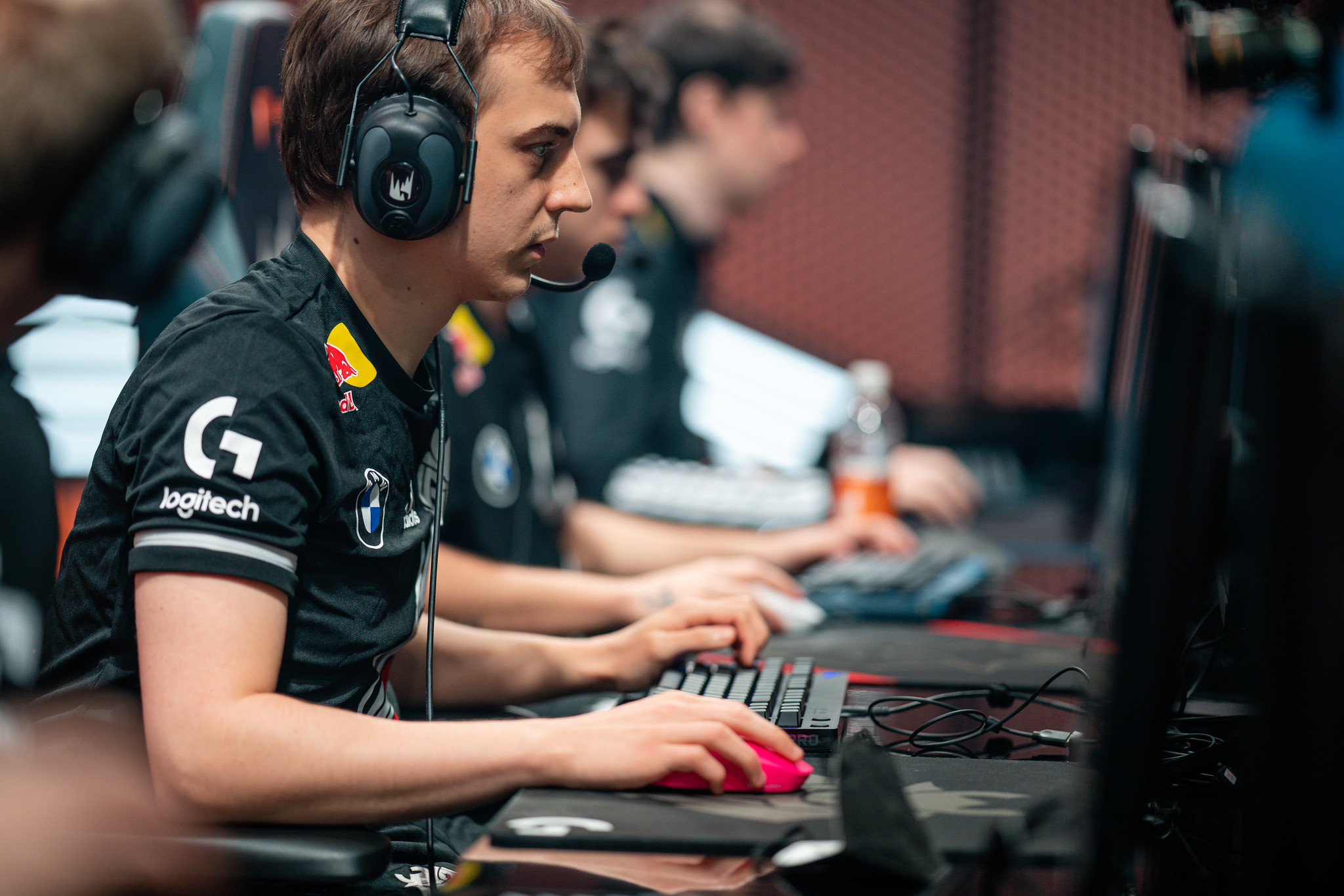 Riot Games – LEC editorial